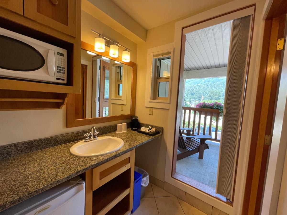 Park Place Lodge Fernie Εξωτερικό φωτογραφία