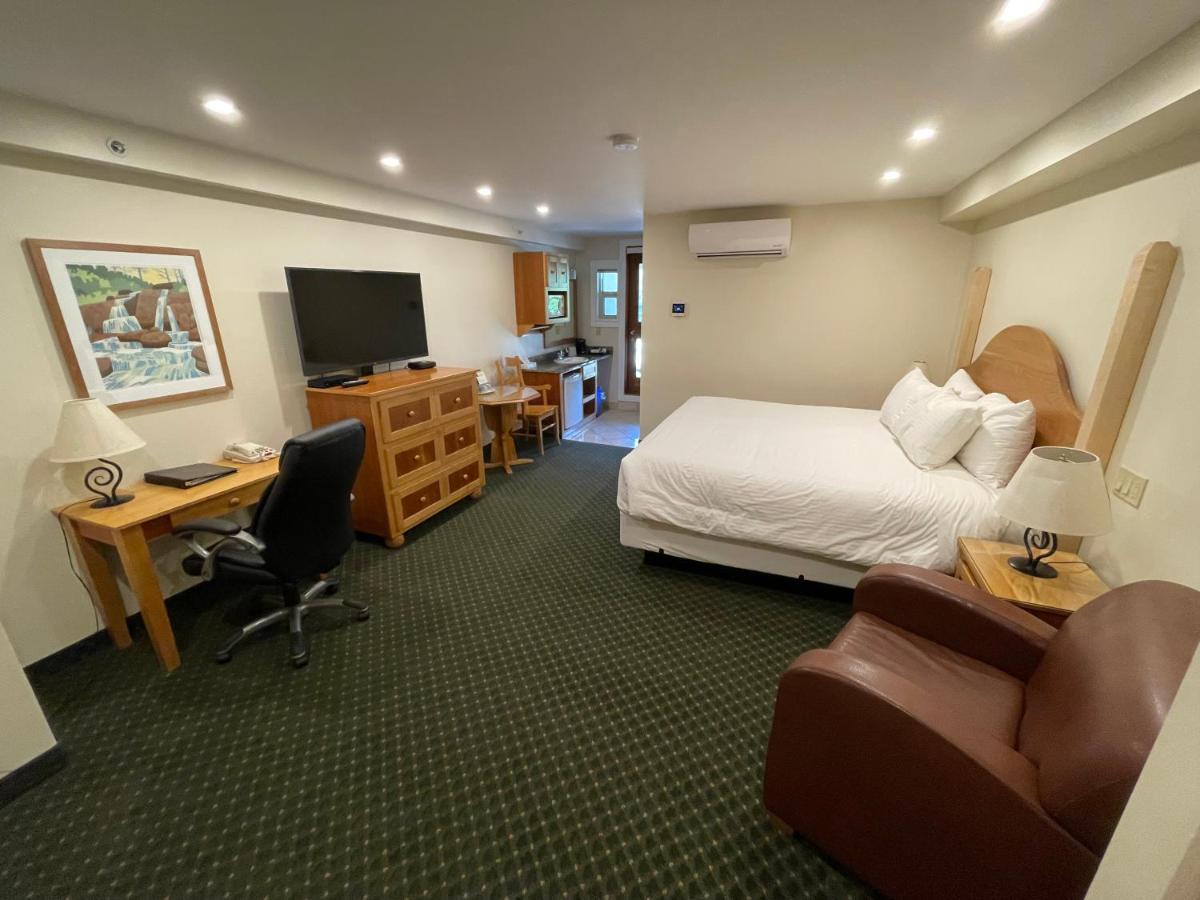 Park Place Lodge Fernie Εξωτερικό φωτογραφία