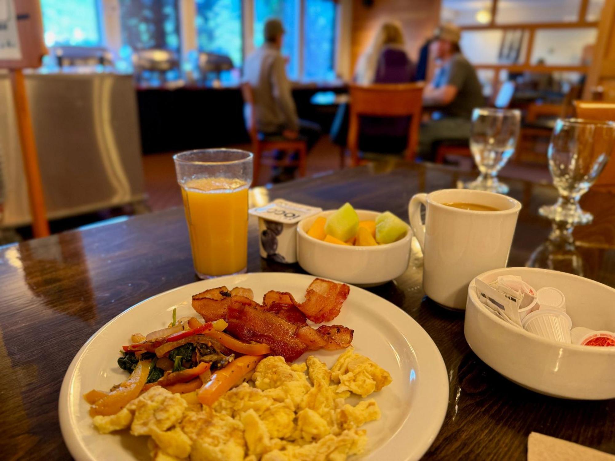 Park Place Lodge Fernie Εξωτερικό φωτογραφία