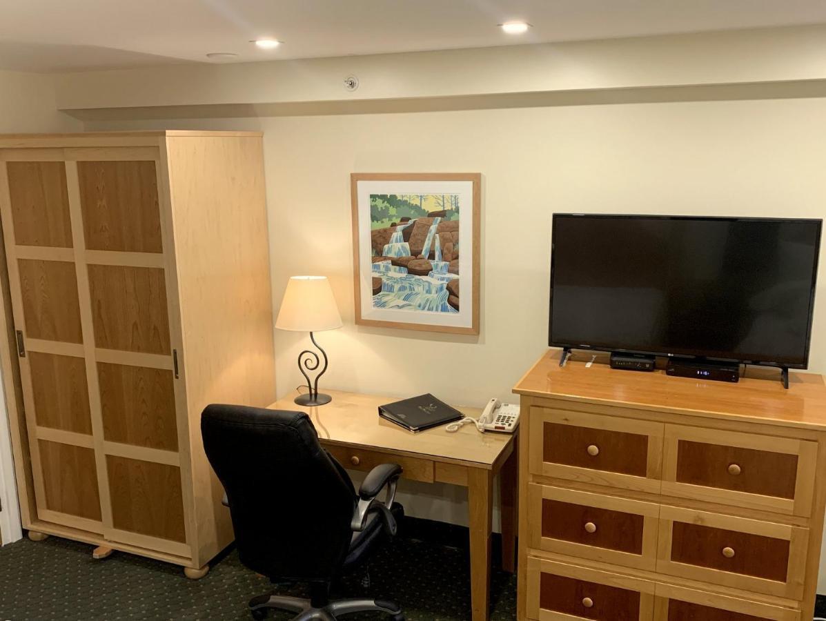Park Place Lodge Fernie Εξωτερικό φωτογραφία
